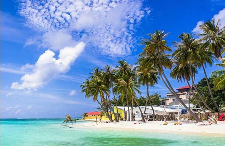 Mnogi Maldive smatraju rajem na zemlji, ali oni kriju mračnu stranu