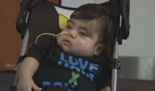 VIDEO Kakav borac: Jednogodišnjaku presađeno 8 organa u maratonskoj operaciji