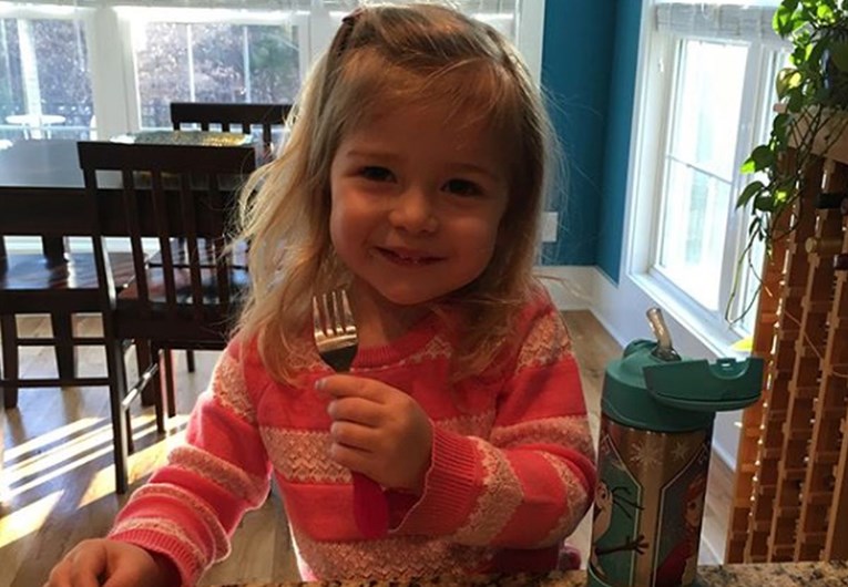 Otkrila što daje kćeri za ručak pa je napali: "Izgladnjuješ dijete"