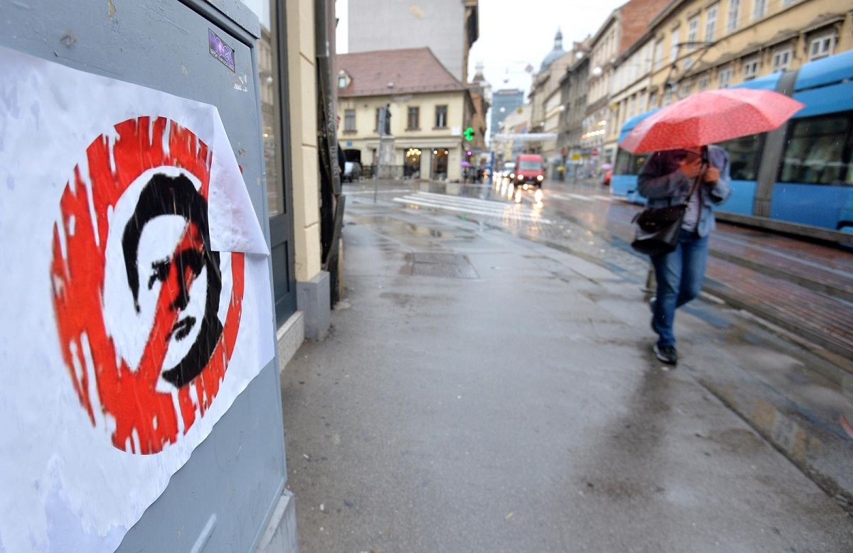 NOĆNA AKCIJA Centar Zagreba osvanuo oblijepljen prekriženim glavama Zdravka Mamića