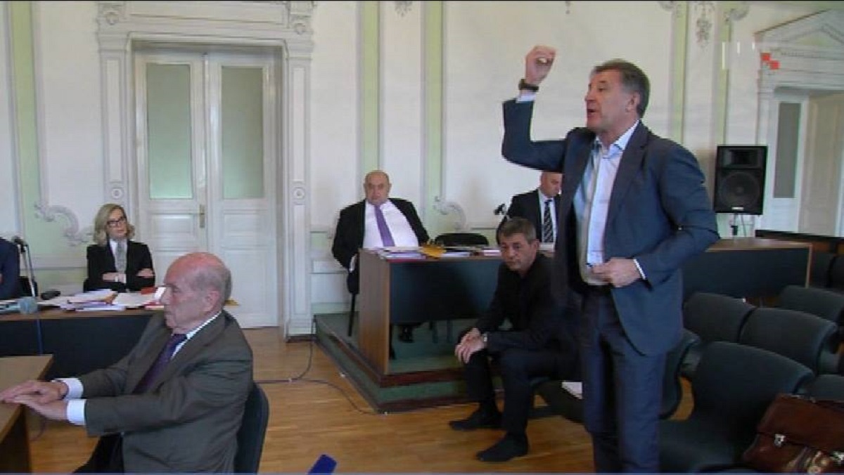 Reakcija Čede Prodanovića dok Mamić divlja na sudu je sve