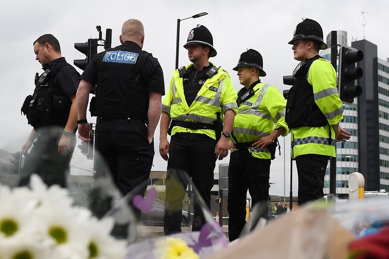 Ubojica djece u Manchesteru nije djelovao sam, policija istražuje terorističku mrežu