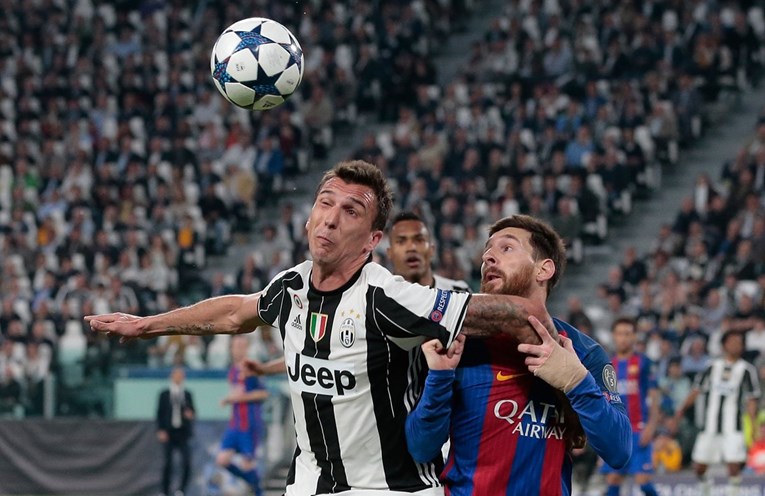 MANDŽO UNIŠTIO BARCU I MESSIJA Nogometni svijet mu se divi, a navijači Juventusa ga slave
