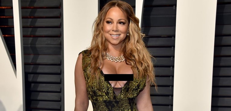 FOTO Mariah Carey zalijepila haljinu za grudi, no bradavica je izvirila