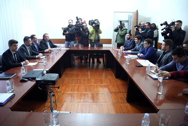 Marić kapitulirao pred studentima, neoporezivo 60.600 kuna godišnje