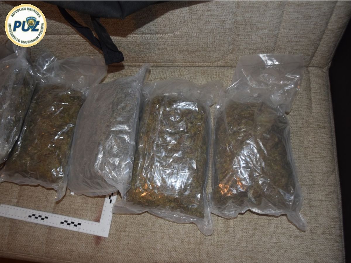 FOTO Zagrebačka policija pronašla 23 kilograma marihuane, uhićen 31-godišnjak