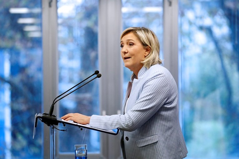 Marine Le Pen na sastanku s krajnjim desničarima Njemačke, spremaju se prosvjedi