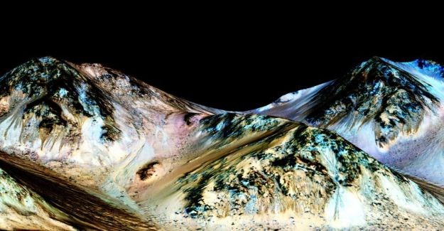 Senzacionalno otkriće: Otkrivena tekuća voda na Marsu