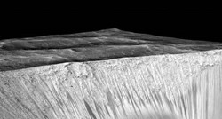 Otkriće tekuće vode na današnjem Marsu ne znači i uvjete za život