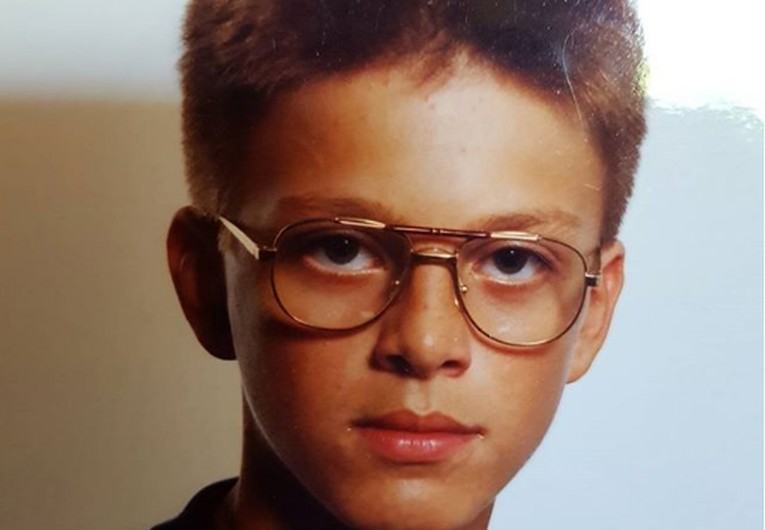 FOTO Možete li pogoditi koji se poznati Hrvat krije iza ovih naočala?