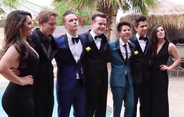 Najpoznatiji par maturalnih plesova: Ovako su se proveli Jacob i njegov gay prijatelj Anthony