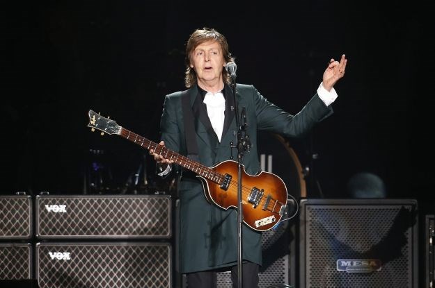Čaša vina umjesto džointa: McCartney prestao pušiti travu zbog djece i unučadi