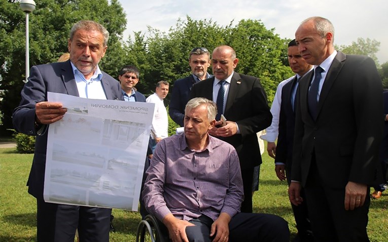 Bandić, Krstičević i Medved će graditi Spomenik domovini: "Domovinski rat mora biti u prvom planu"