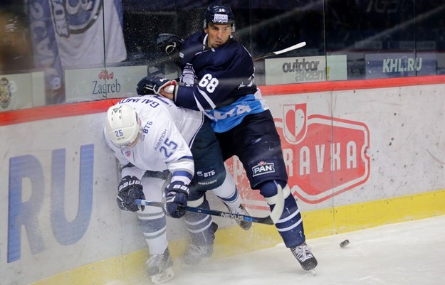Medveščak u Novosibirsku doživio jedan od najtežih poraza u KHL-u