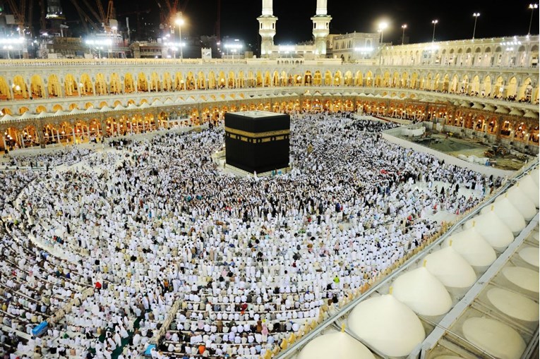Počinje hadž: Gotovo milijun i pol hodočasnika već stiglo u Saudijsku Arabiju