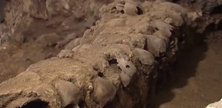 VIDEO U Meksiku pronađen "toranj" sagrađen od ljudskih lubanja