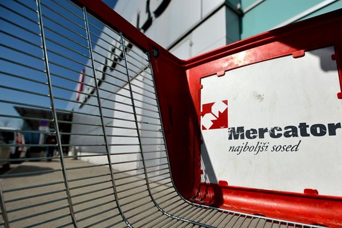 Najsretnija žena u Sarajevu: Mercator se vraća u BiH, a regija se ponovno smije ovoj snimci