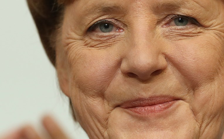 Njemačka odahnula jer će dobiti vladu, Merkel na Twitteru čestitala SPD-u