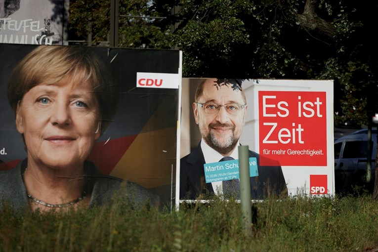 Otvorena birališta u Njemačkoj, očekuje se nova pobjeda Angele Merkel