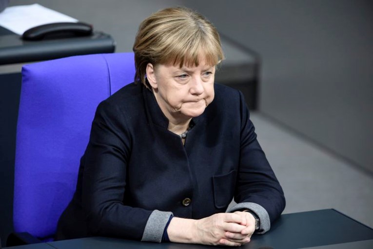 Merkel Trumpu poslala pomirljivu poruku, pozvala ga na suradnju
