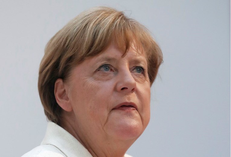 KRAH ODNOSA EU I AMERIKE Merkel: Na SAD se ne možemo više osloniti, Europa je prepuštena sama sebi