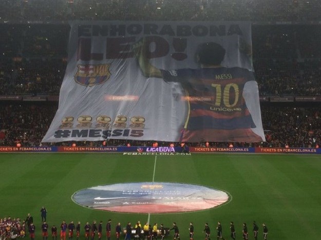 Barcelona Messiju čestitala na petoj Zlatnoj lopti preko tri tribine Nou Campa