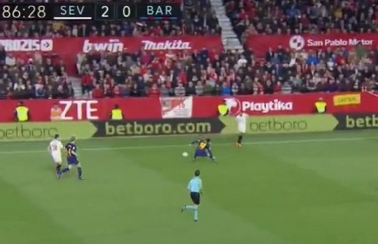 ZAMISLITE RONALDA DA NAPRAVI OVO Messi u manje od dvije minute pokazao zašto je najveći