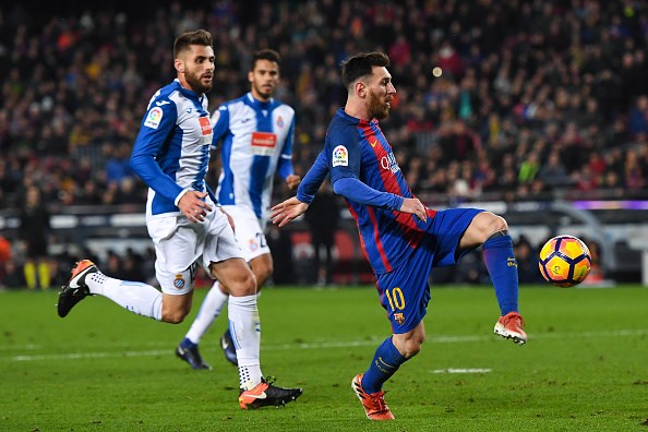Ovog nema ni na Playstationu: Magični Messi izludio Espanyol