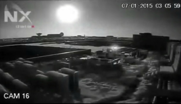 Iznad Bukurešta eksplodirao meteorit i pretvorio noć u dan