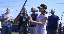 Zvijezda vojnog mimohoda: Poslušajte kako talentirana 12-godišnjakinja pjeva himnu