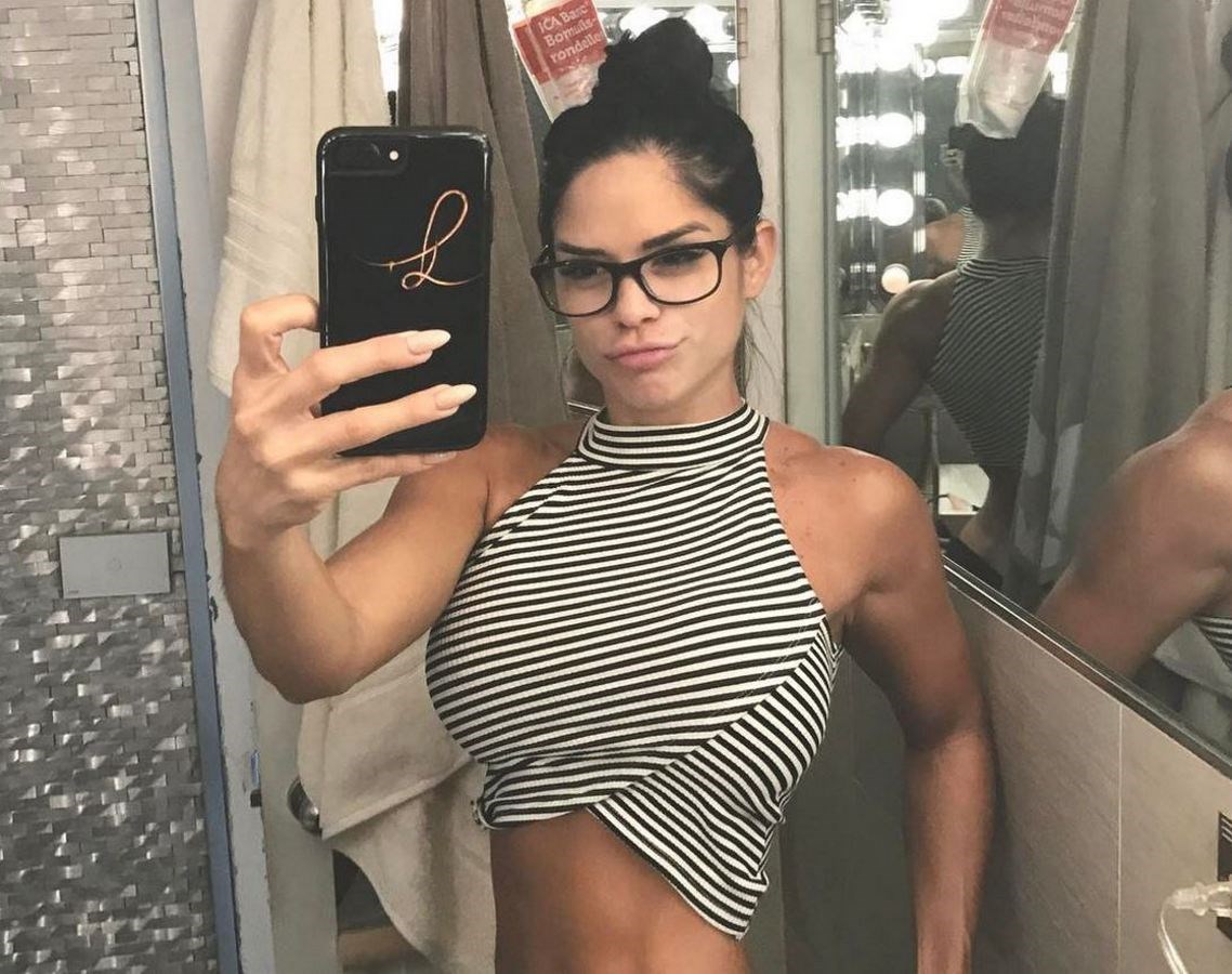 Michelle Lewin već godinama izgleda ovako zanosno - njena tajna?