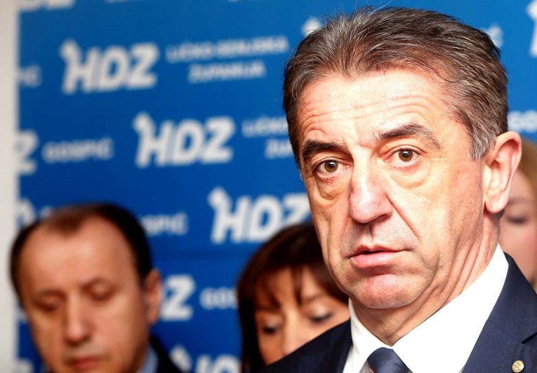 Milinović dao ostavku jer nije uspio uhljebiti koga je htio, a sad je to nazvao "moralnim činom"