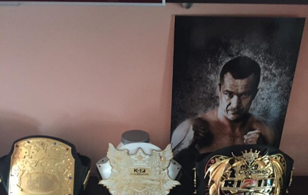 Fotografija vrijedna divljenja: Pogledajte kakvom se kolekcijom pohvalio Cro Cop