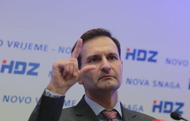 Tri HDZ-ova ministra već podržala Karamarka: I Kovač iskazao lojalnost šefu HDZ-a