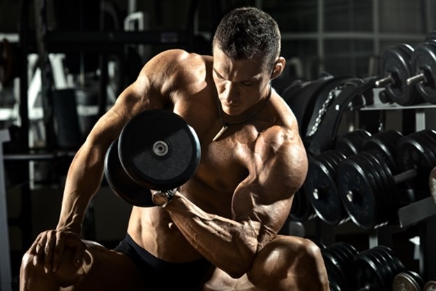 Nabaci mišiće: Isprobaj fullbody program za muškarce