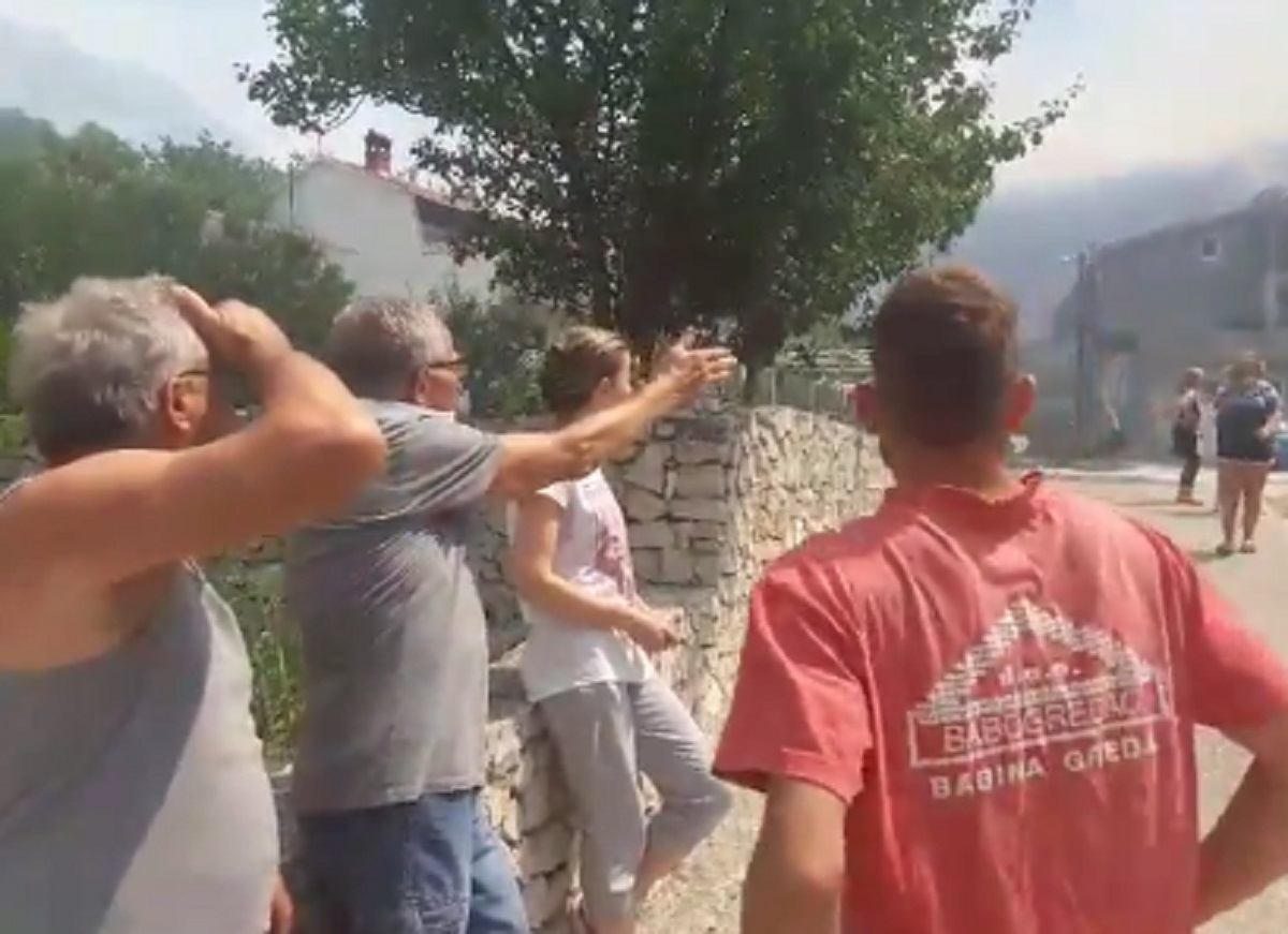 VIDEO Razgovarali smo s ljudima u Sitnom Donjem: "Gorjelo je već, ali ovakav pakao nikad nije bio"