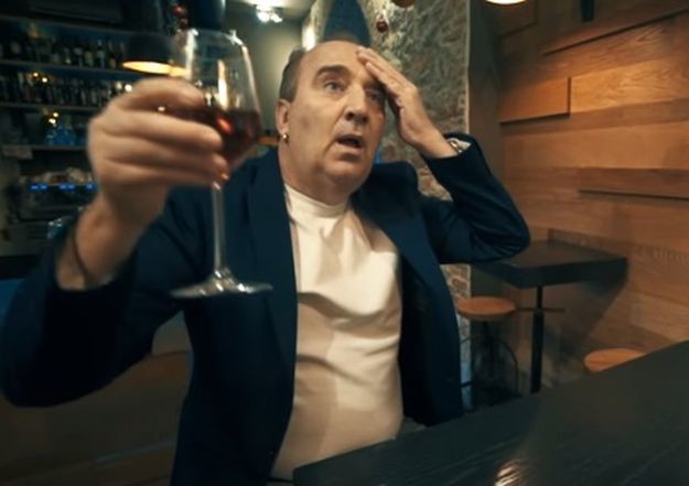 Grdović se sinoć mrtav pijan Jaguarom zabio u zid, a danas izbacio novi singl
