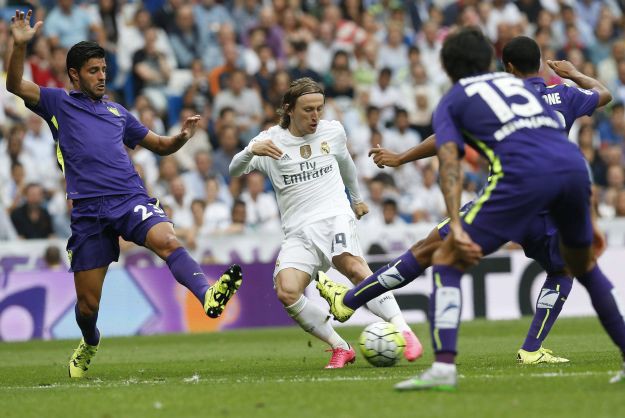 Real Madrid nije uspio probiti bunker Malage, Barca opet ispred Kraljeva