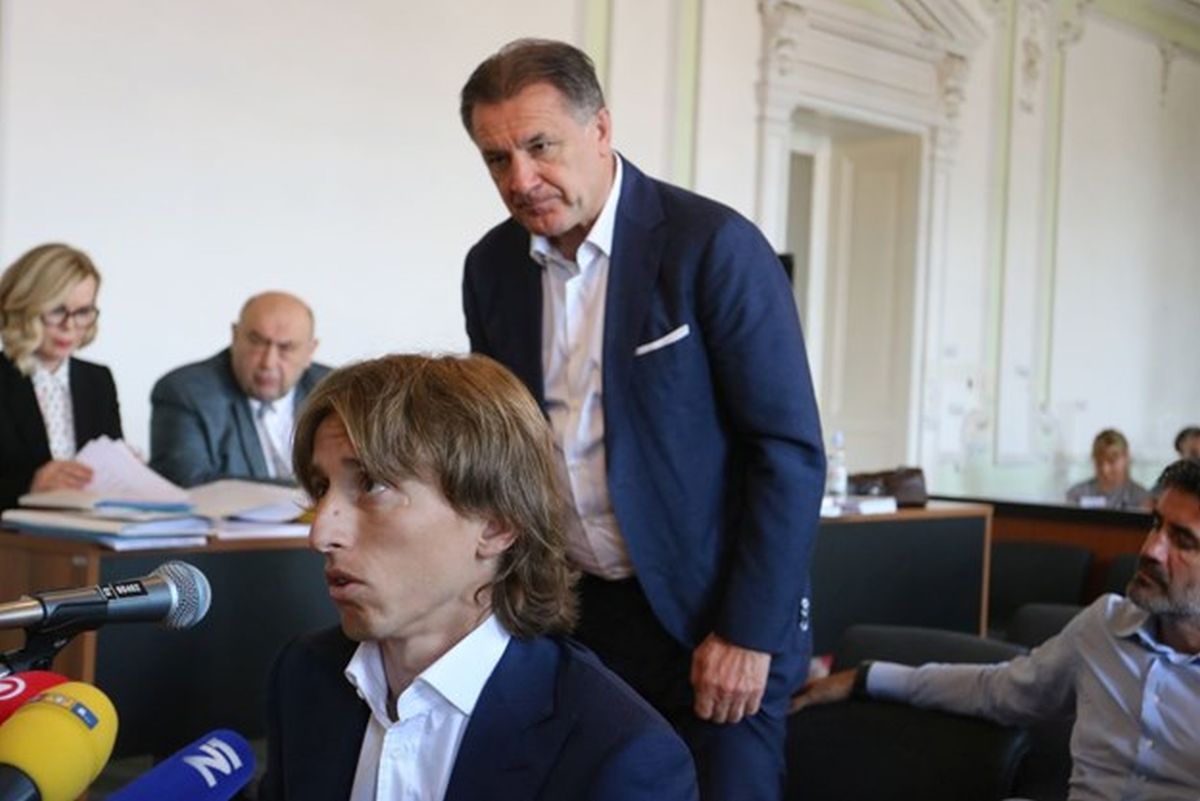 MODRIĆ U PROBLEMU Dva puta je u razmaku od čak godinu dana dao iskaz koji tereti Mamića