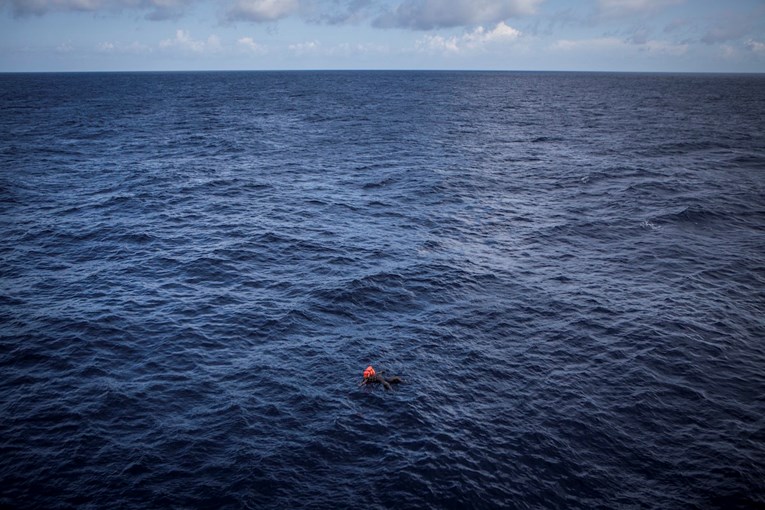 Filipinac spašen nakon što je plutao morem 56 dana
