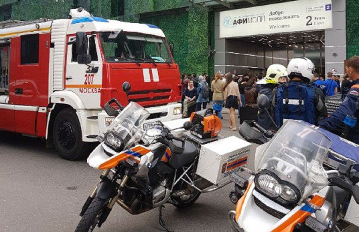 U Moskvi zbog "gotovo simultanih" prijetnji bombama evakuirano 10 tisuća ljudi