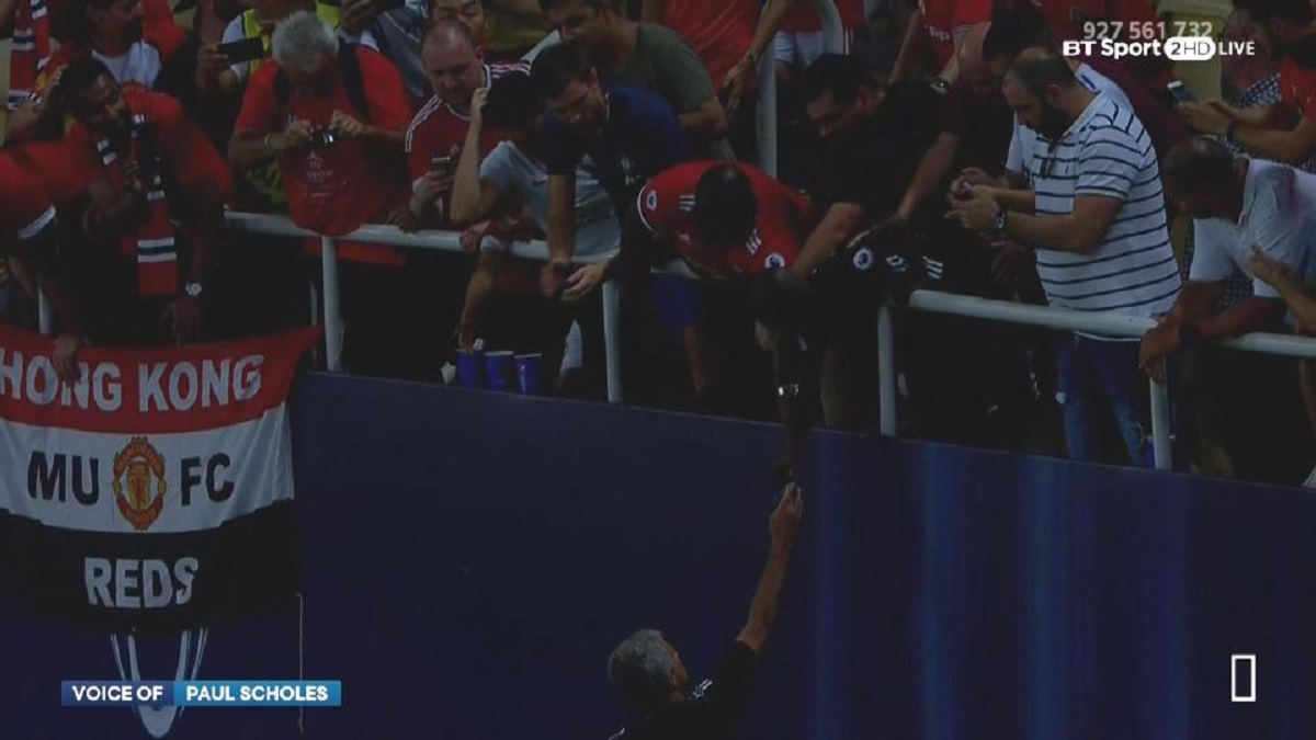 JOSE MAKEDONSKI Mourinho je izgubio utakmicu, ali osvojio Skoplje