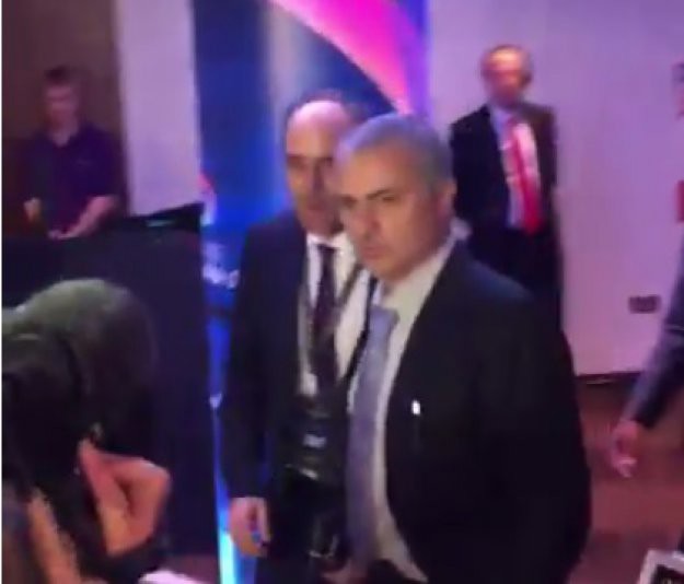 Ovako je Mourinho reagirao na pitanja o Unitedu i Guardioli u Cityju