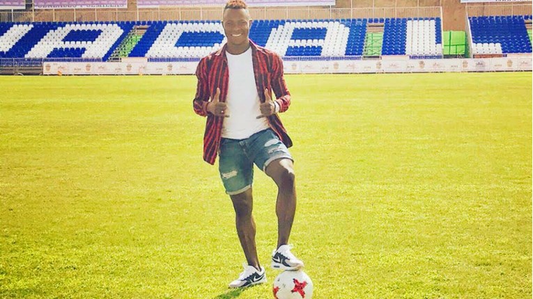 NE PRIMA PLAĆU, A TJERAJU GA DA TRENIRA "Rob sam! Možda umrem od gladi"