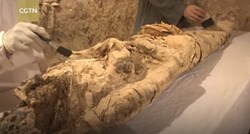 VIDEO Arheolozi u Egiptu otkrili drevne grobnice i mumiju staru 3500 godina