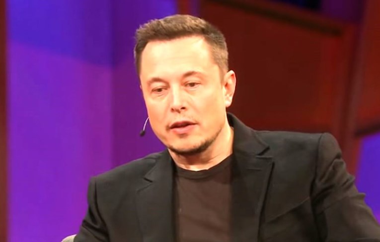 Elon Musk reagirao na priču o bivšoj asistentici: "Od svih glasina, ova me posebno razljutila"