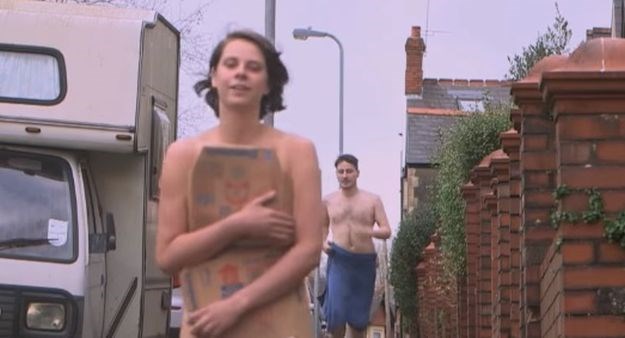 VIDEO Šokantan dokumentarac: Sudionici žive potpuno goli bez materijalnih stvari