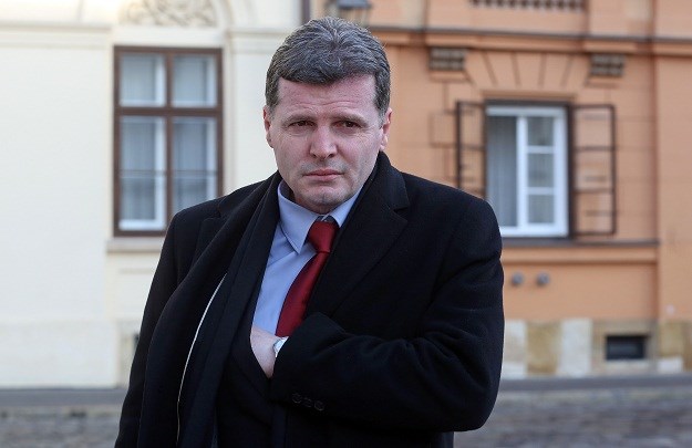 Ministar Nakić s Korčule pobjegao zbog "nepredviđenih okolnosti"