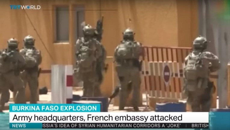Teroristi napali francusko veleposlanstvo u Burkini Faso, ubijeno 7 osoba
