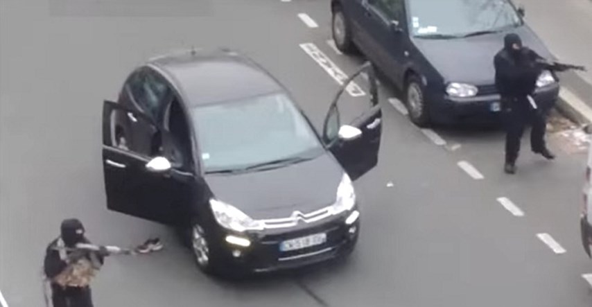 Radnik Daimlera izazvao gnjev kolega i sindikata s Facebook objavom "jebeš Charlie Hebdo"